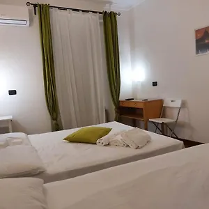 Bed & Breakfast La Dolce, Rome