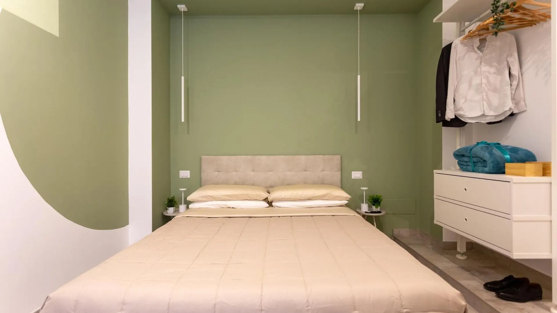 Guest house 633 Appia Design Room Rome Italy